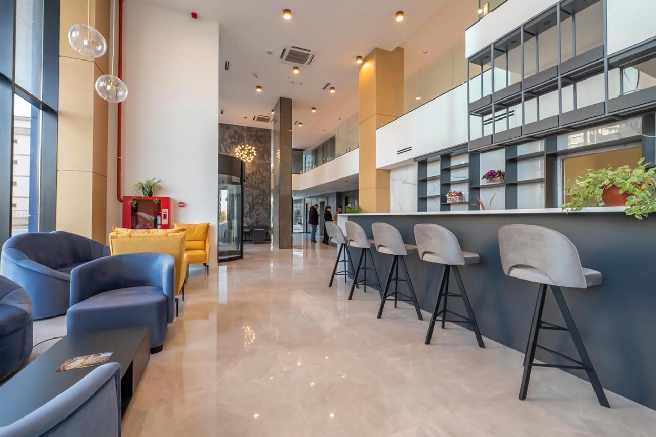 The Grandeur Hotel Batumi Exterior photo